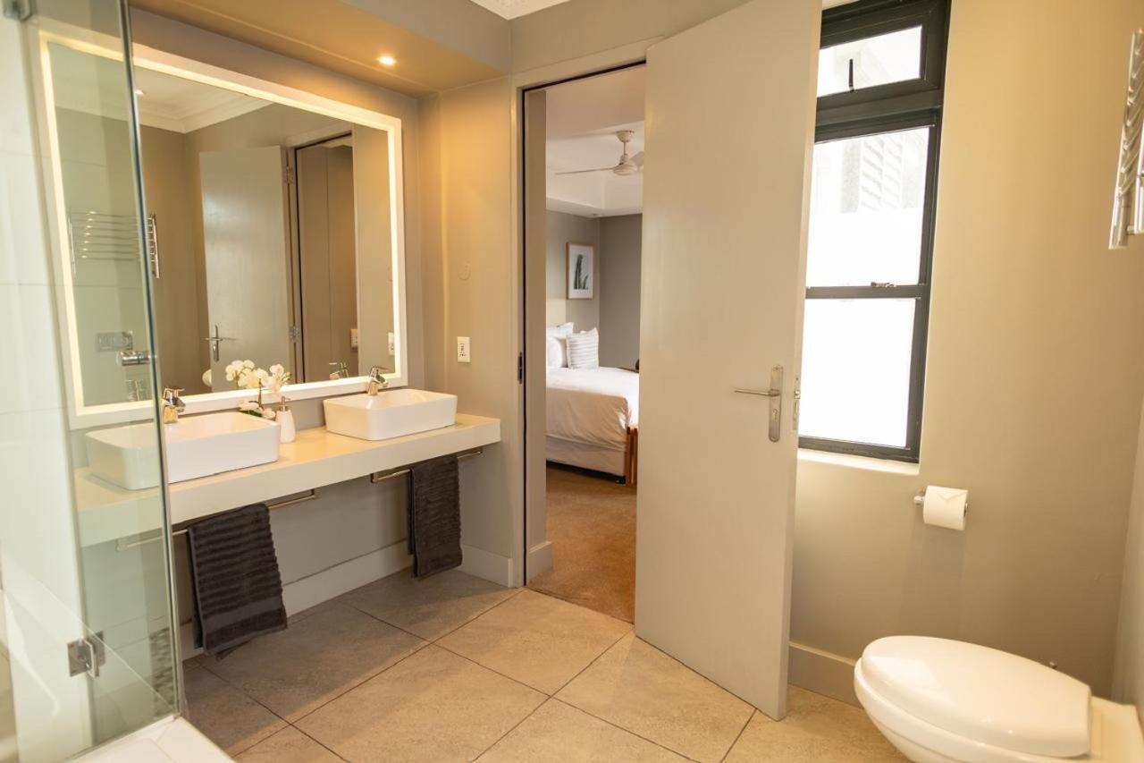 Hermanus Waterfront, Ocean Deluxe - Apartment 2 Екстериор снимка